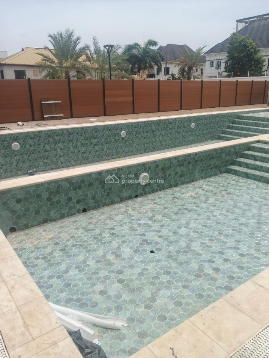 Luxury 3 Bedroom Apartment, Off Freedom Way Lekki Phase 1, Lekki Phase 1, Lekki, Lagos, Block of Flats for Sale