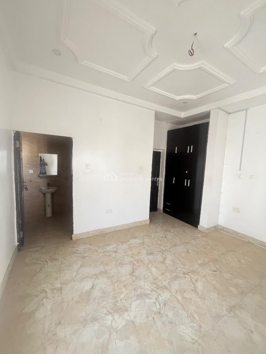 2 Bedroom Apartment, River Park Estate, Lugbe District, Abuja, Flat / Apartment for Sale
