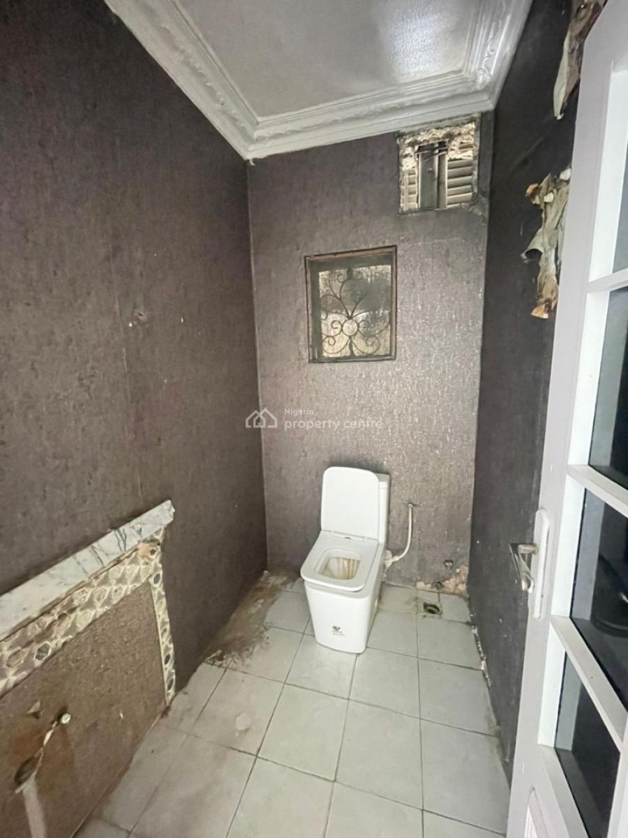 Commercial Shop Space, Lekki Phase 1, Lekki, Lagos, Shop for Rent