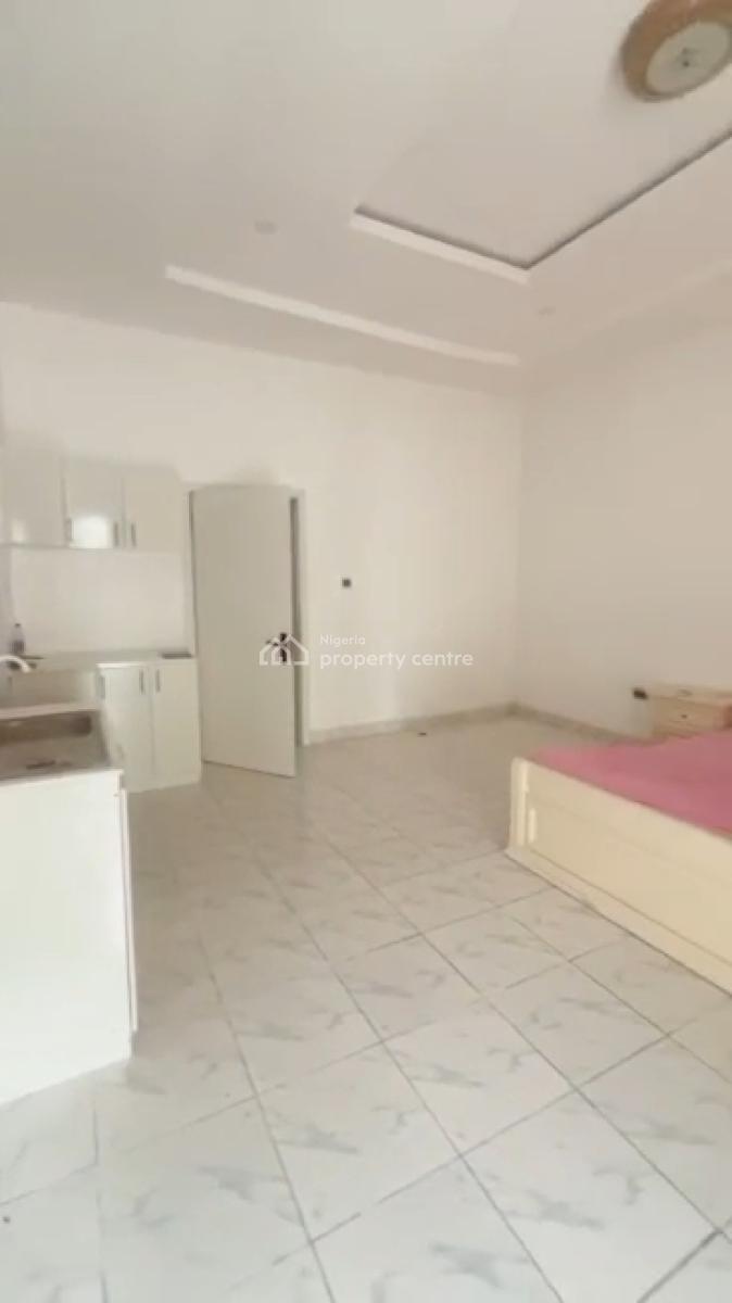 Massive Partly Furnished Serviced Selfcon, Ikota Gra Lekki Phase One, Lekki, Lagos, Self Contain (single Rooms) for Rent