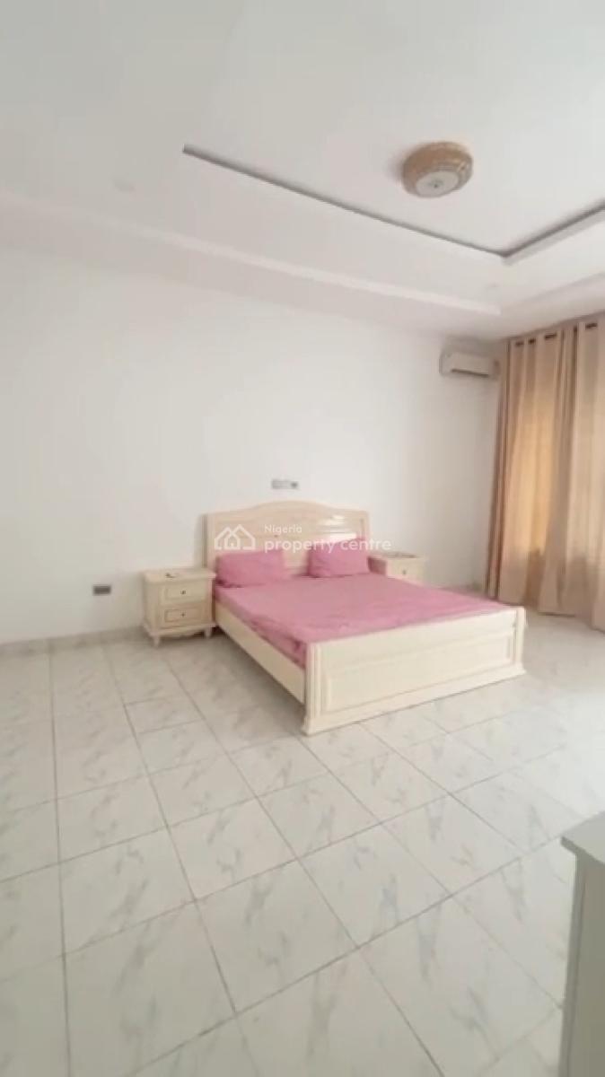 Massive Partly Furnished Serviced Selfcon, Ikota Gra Lekki Phase One, Lekki, Lagos, Self Contain (single Rooms) for Rent