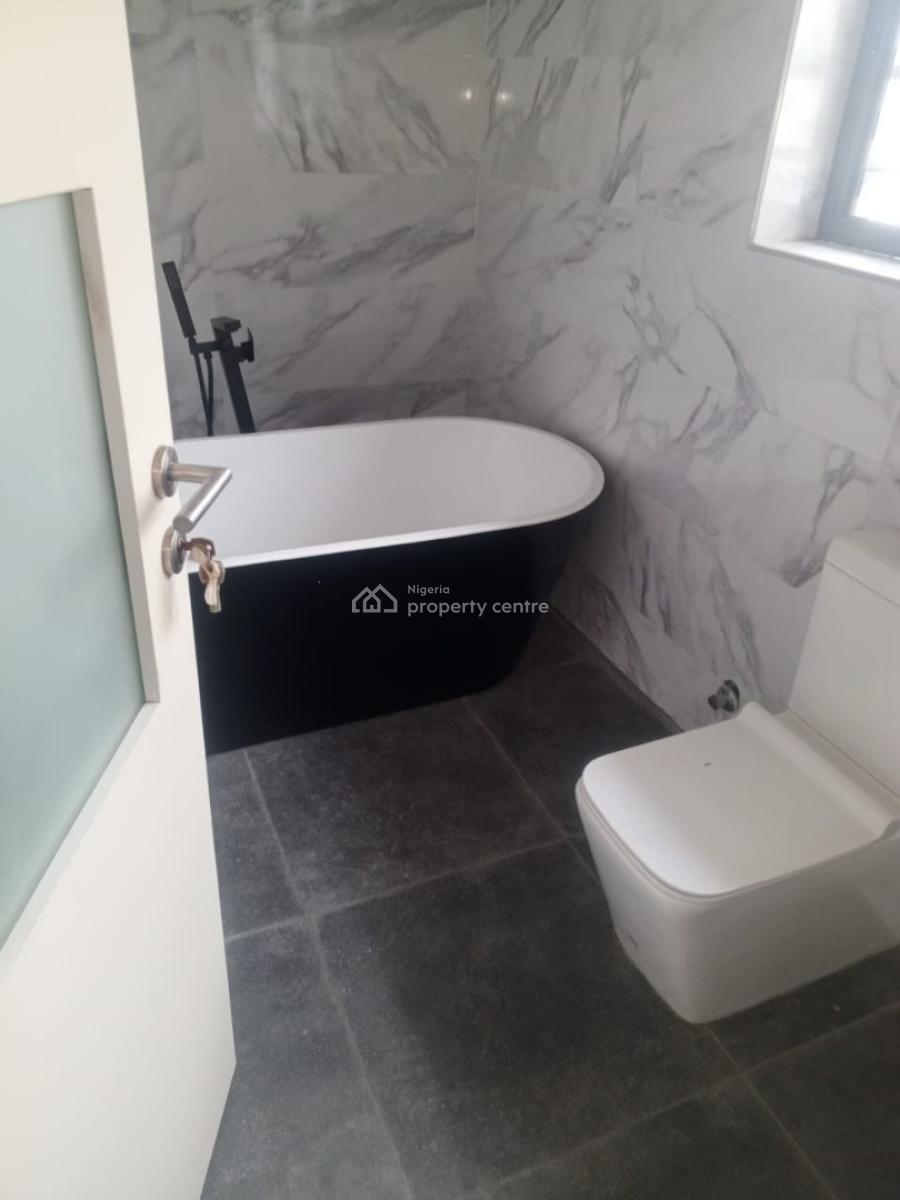 Newly Built 5 Bedroom House with Bq, Off Admiralty Road, Lekki Phase 1, Lekki, Lagos, Detached Duplex for Rent