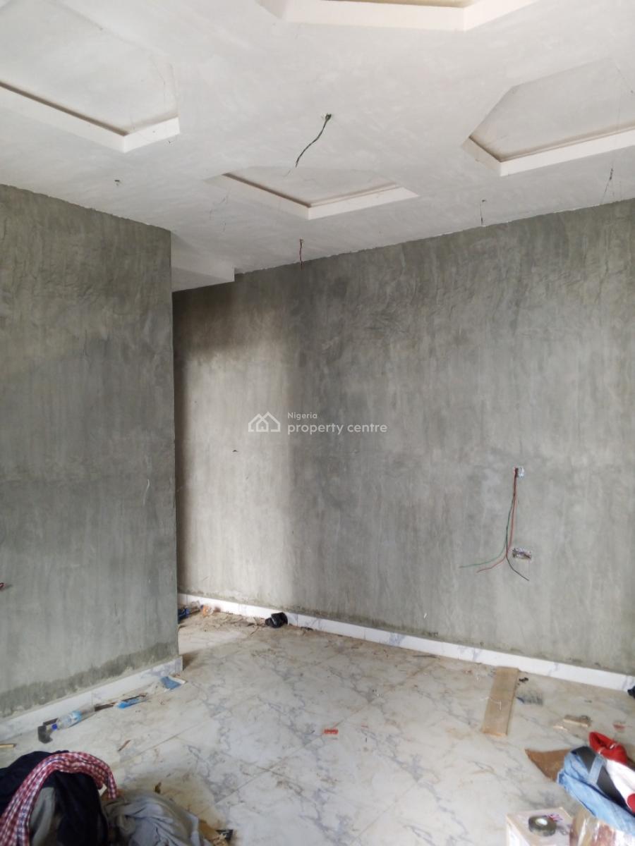 Newly Built 2 Bedroom, Bucknor Isheri Bridge., Isolo, Lagos, Flat / Apartment for Rent
