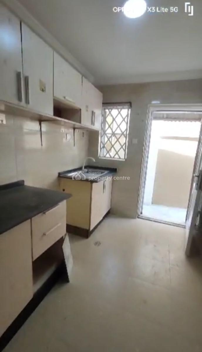 3 Bedroom Bungalow (video), Abraham Adesanya Estate, Ajah, Lagos, Detached Bungalow for Rent
