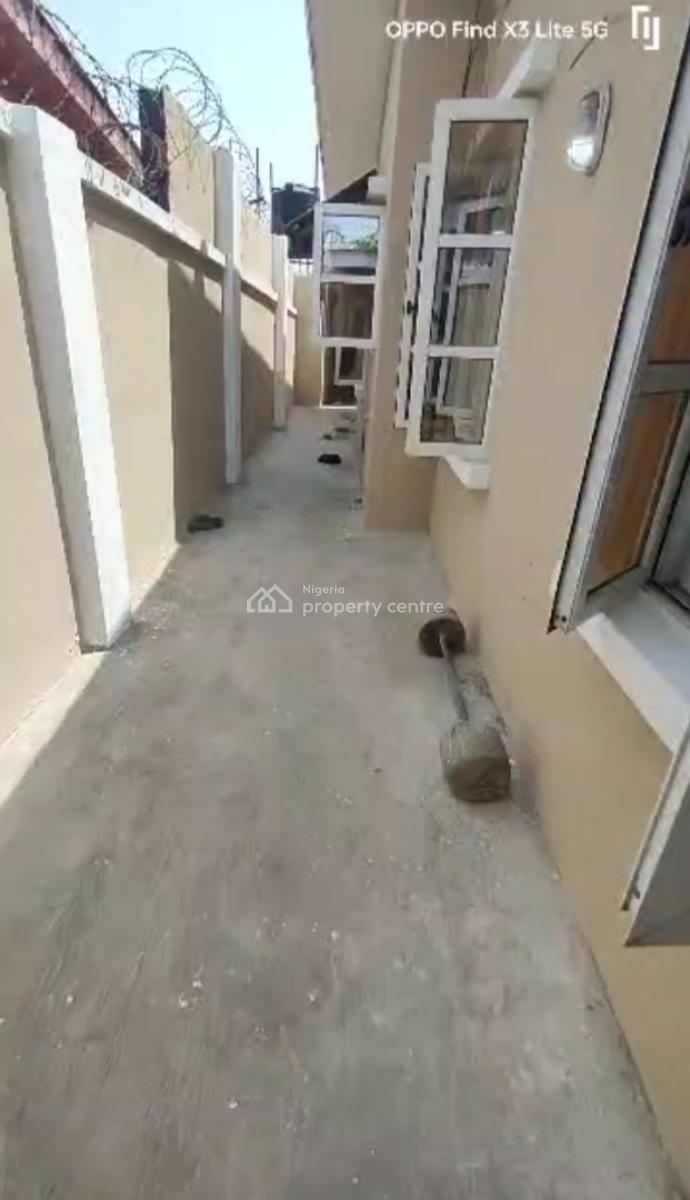 3 Bedroom Bungalow (video), Abraham Adesanya Estate, Ajah, Lagos, Detached Bungalow for Rent