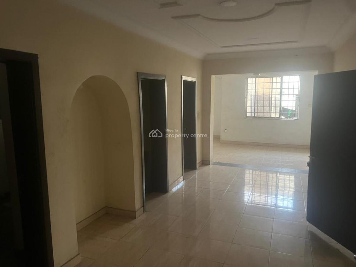 Self Compound 4 Bedroom Semi-detached House with 2 Rooms Bq, Lekki Phase 1, Lekki, Lagos, Semi-detached Duplex for Rent