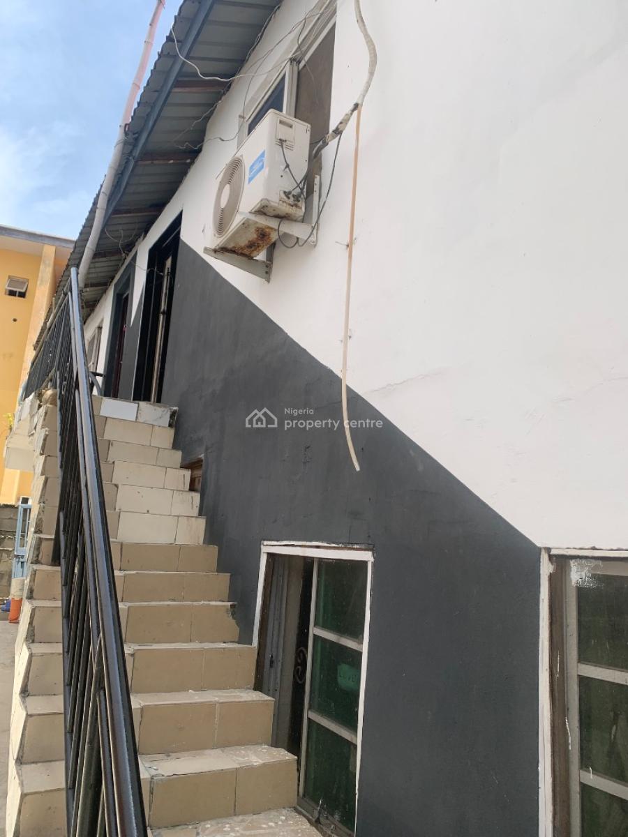 a Well Maintained Room Self Contained, Orchid/ Conservation, Lekki Phase 2, Lekki, Lagos, Self Contain (single Rooms) for Rent