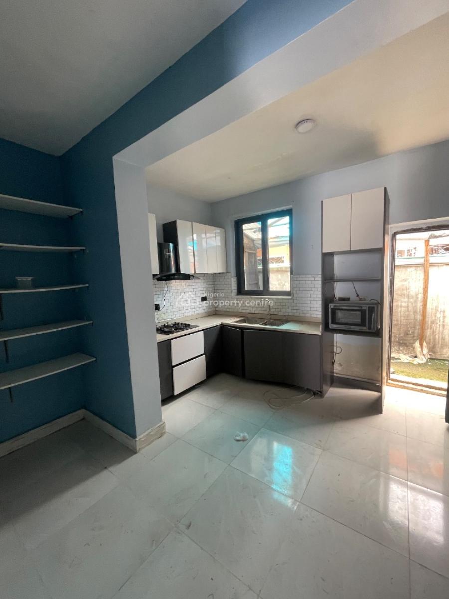 Lovely 4 Bedrooms Terrace Duplex with Room Bq, World Oil, Ilasan, Lekki, Lagos, Terraced Duplex for Rent