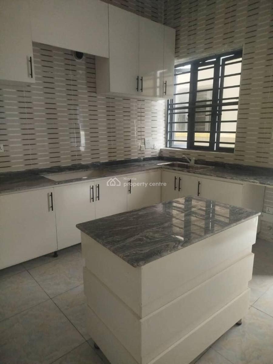 Stunning Spacious 4 Bedroom Terrace Duplex in a Secure Estate, Orchid, Lekki, Lagos, Terraced Duplex for Sale