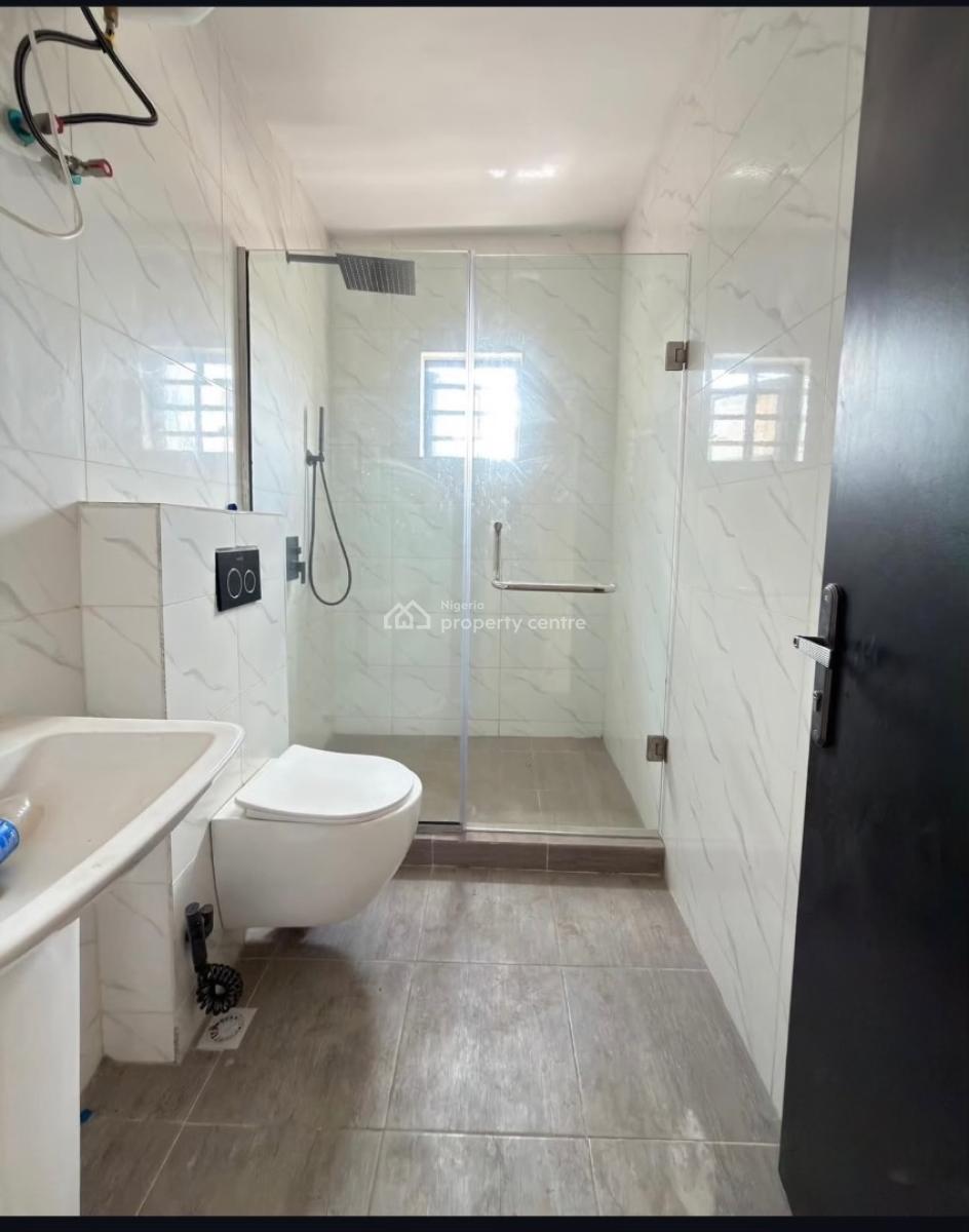 4 Bedroom Spacious House with a Bq, Anthony, Maryland, Lagos, Terraced Duplex for Sale