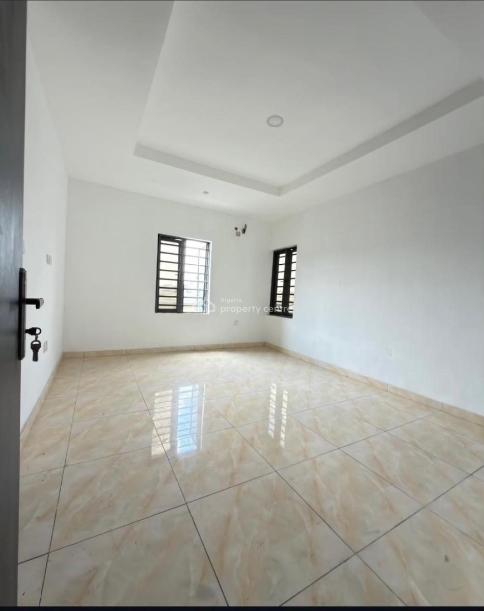 4 Bedroom Spacious House with a Bq, Anthony, Maryland, Lagos, Terraced Duplex for Sale