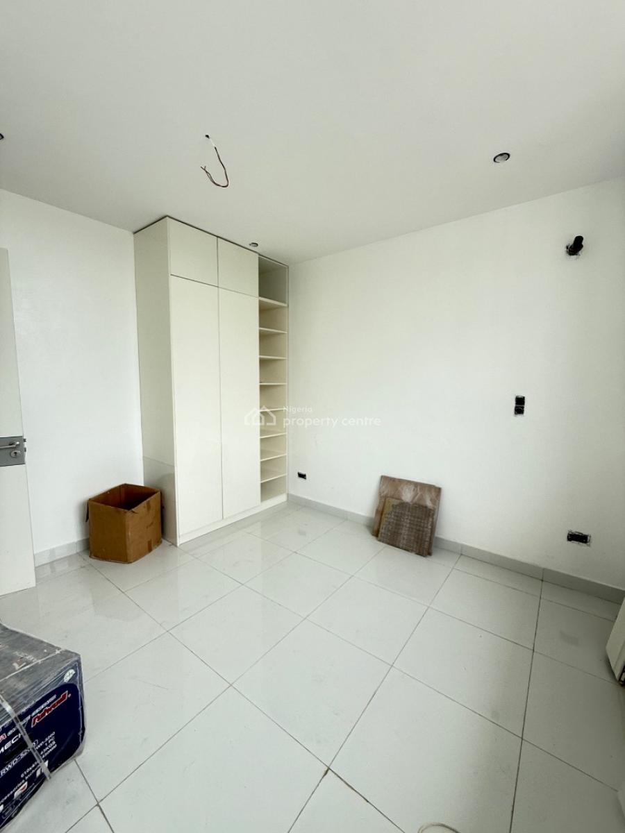 Spacious 2 Bedroom Apartment with Pool, Gym & Elevator, Ikate, Lekki, Lagos, Flat / Apartment for Sale