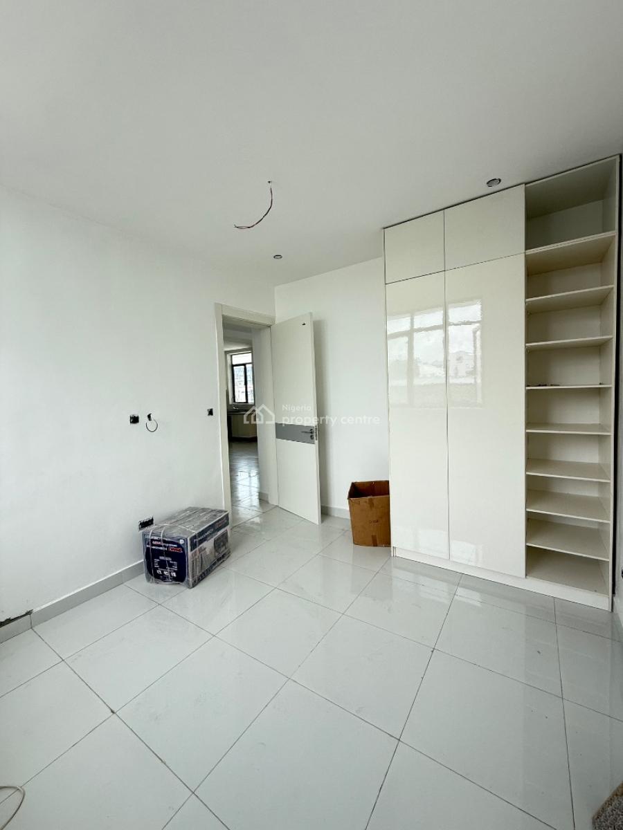 Spacious 2 Bedroom Apartment with Pool, Gym & Elevator, Ikate, Lekki, Lagos, Flat / Apartment for Sale