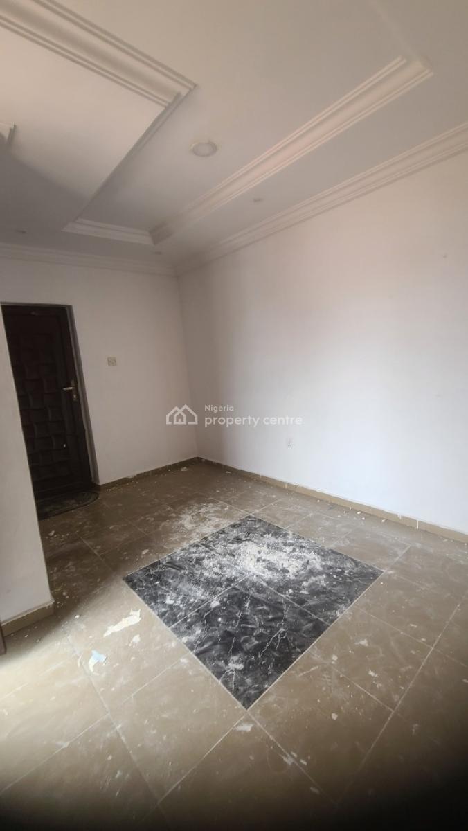 Lovely 1 Bedroom Flat Upstairs with 1 Toilet 1 Bath, Off Aborishade Road, Lawanson, Surulere, Lagos, Mini Flat (room and Parlour) for Rent