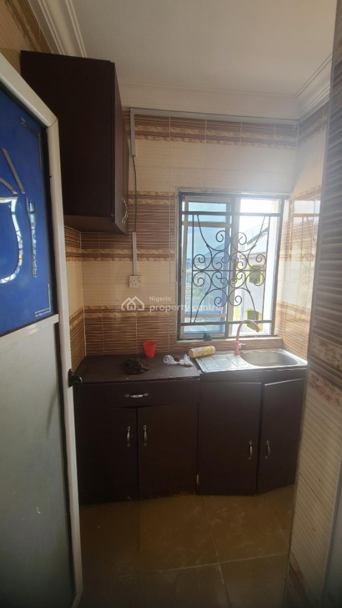 Lovely 1 Bedroom Flat Upstairs with 1 Toilet 1 Bath, Off Aborishade Road, Lawanson, Surulere, Lagos, Mini Flat (room and Parlour) for Rent