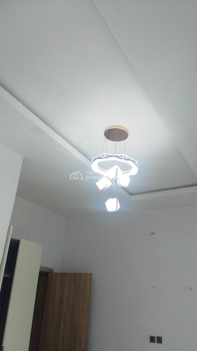 a Spacious Room, Chevron Alternative Route, Tulip Heaven Estate, Lekki, Lagos, Self Contain (single Rooms) for Rent