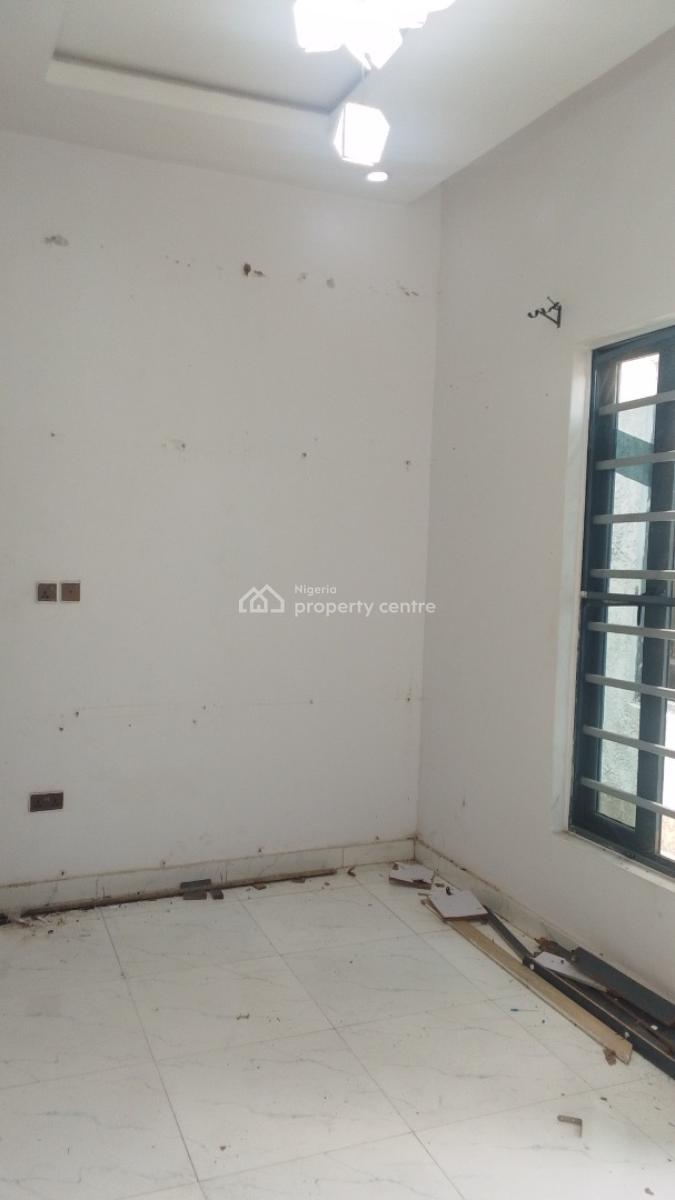 a Spacious Room, Chevron Alternative Route, Tulip Heaven Estate, Lekki, Lagos, Self Contain (single Rooms) for Rent