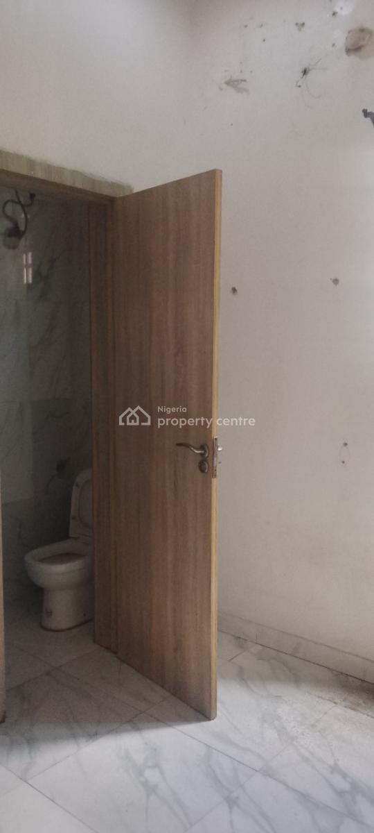 a Spacious Room Upstairs, Chevron Alternative Route, Tulip Heaven Estate,, Lekki, Lagos, Self Contain (single Rooms) for Rent