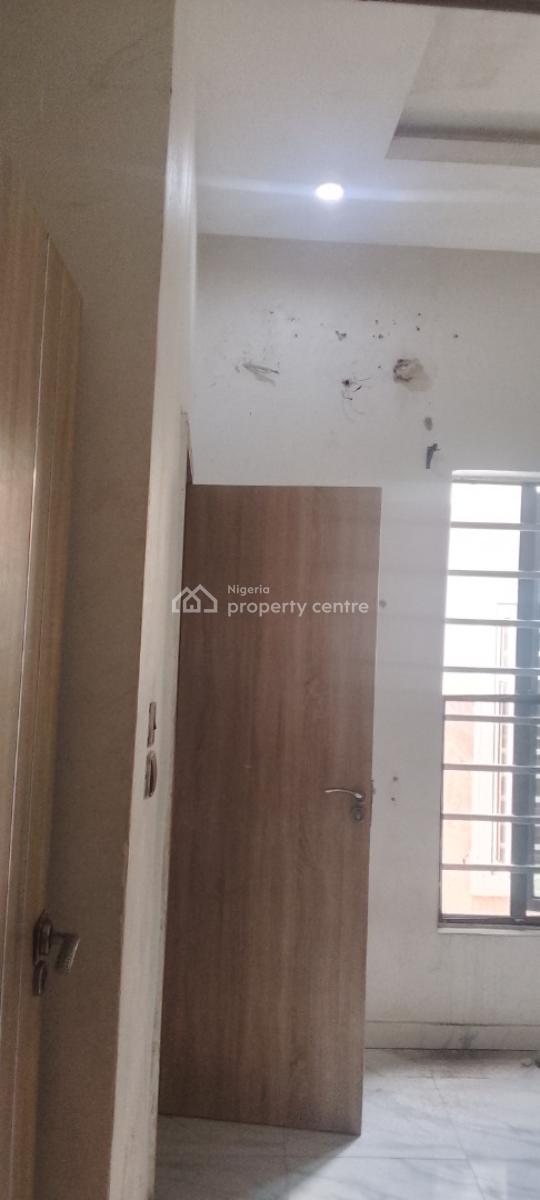 a Spacious Room Upstairs, Chevron Alternative Route, Tulip Heaven Estate,, Lekki, Lagos, Self Contain (single Rooms) for Rent