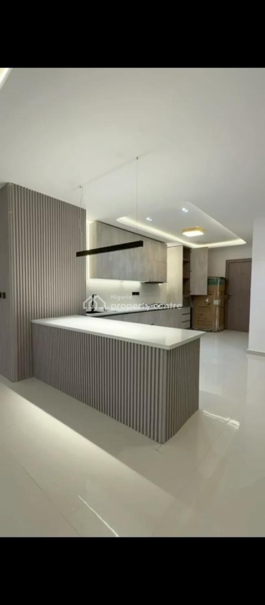 Smart 2 Bedroom with Swimming Pool, Lekki Phase 1, Lekki, Lagos, Flat / Apartment for Sale