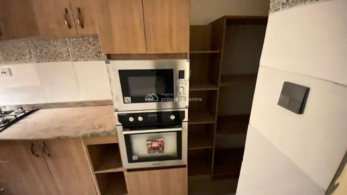 Spacious Four Bedroom Terraced Duplex, Guzape District, Abuja, House for Rent