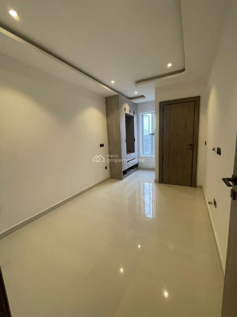 Luxury Newly Built Two Bedroom with Excellent Facility, Lekki Phase Admiralty Way, Lekki, Lagos, Flat / Apartment for Rent