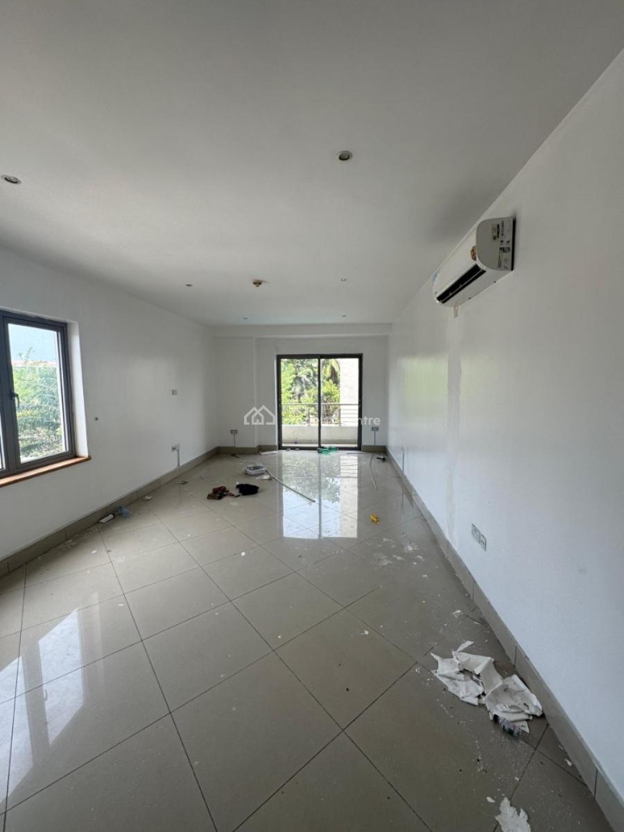 Well Finished 3-bedroom Apartment with a Bq, Victoria Island (vi), Lagos, Flat / Apartment for Rent