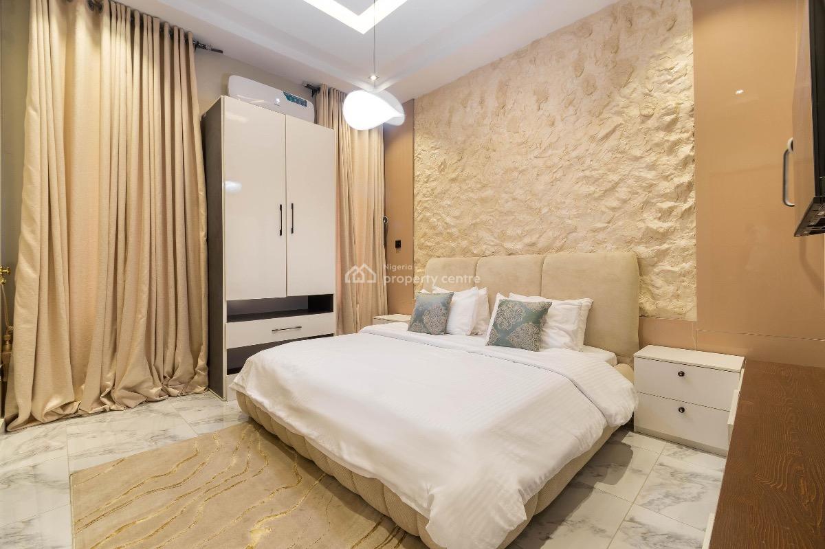 Beautiful 2 Bedroom Apartment-24/7 Power- Back Up Gen, Games, Security, Ikate, Lekki, Lagos, Flat / Apartment Short Let