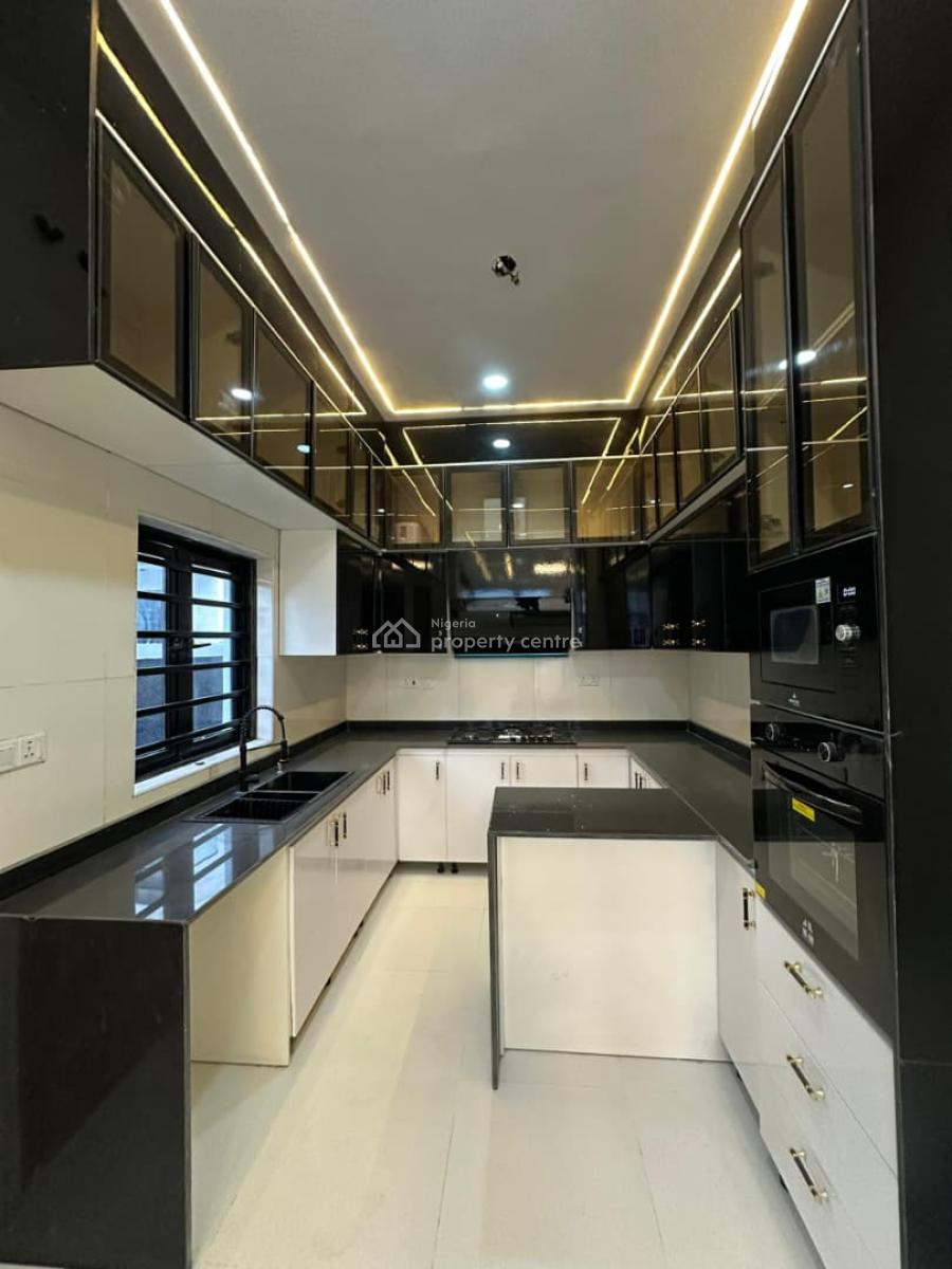 Clean 4 Bedroom Semi Detached Duplex with Bq, Ikota, Lekki, Lagos, Semi-detached Duplex for Rent