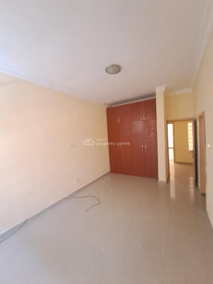 Well Built 3 Bedroom Apartment with Bq in a Gated Estate, Chevron Drive, Lekki, Lagos, Flat / Apartment for Rent