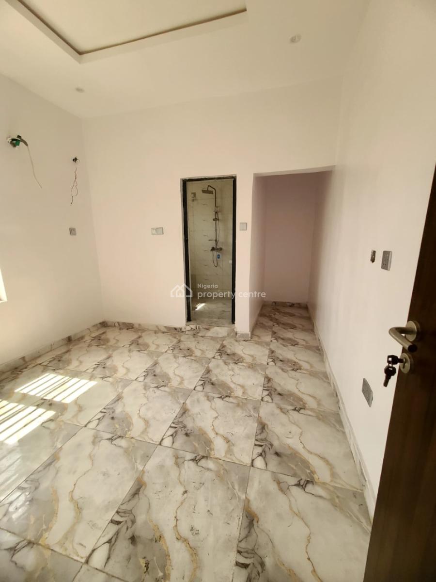 Brand New 2-bedroom Apartment, Iwaya, Yaba, Lagos, Flat / Apartment for Rent