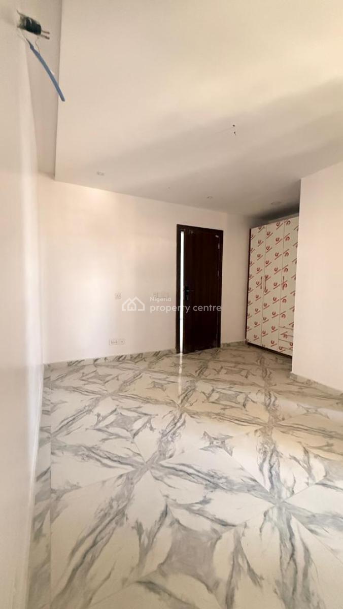 2 Bedroom Apartment with Governors Consent, Off Mayiegun Road, Ologolo, Lekki, Lagos, Flat / Apartment for Sale