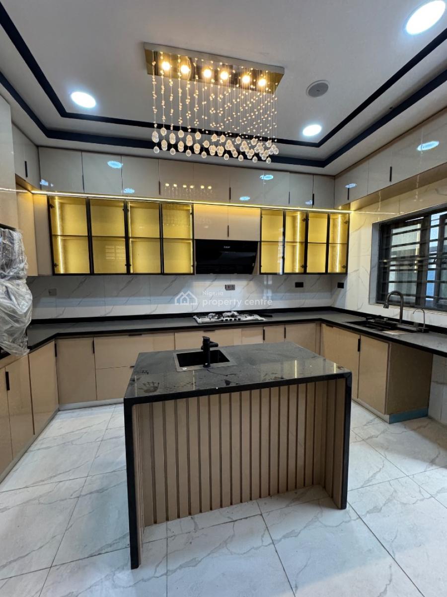 Luxury 5 Bedroom Detached House + Bq, Chevron Drive, Lekki, Lagos, Detached Duplex for Sale