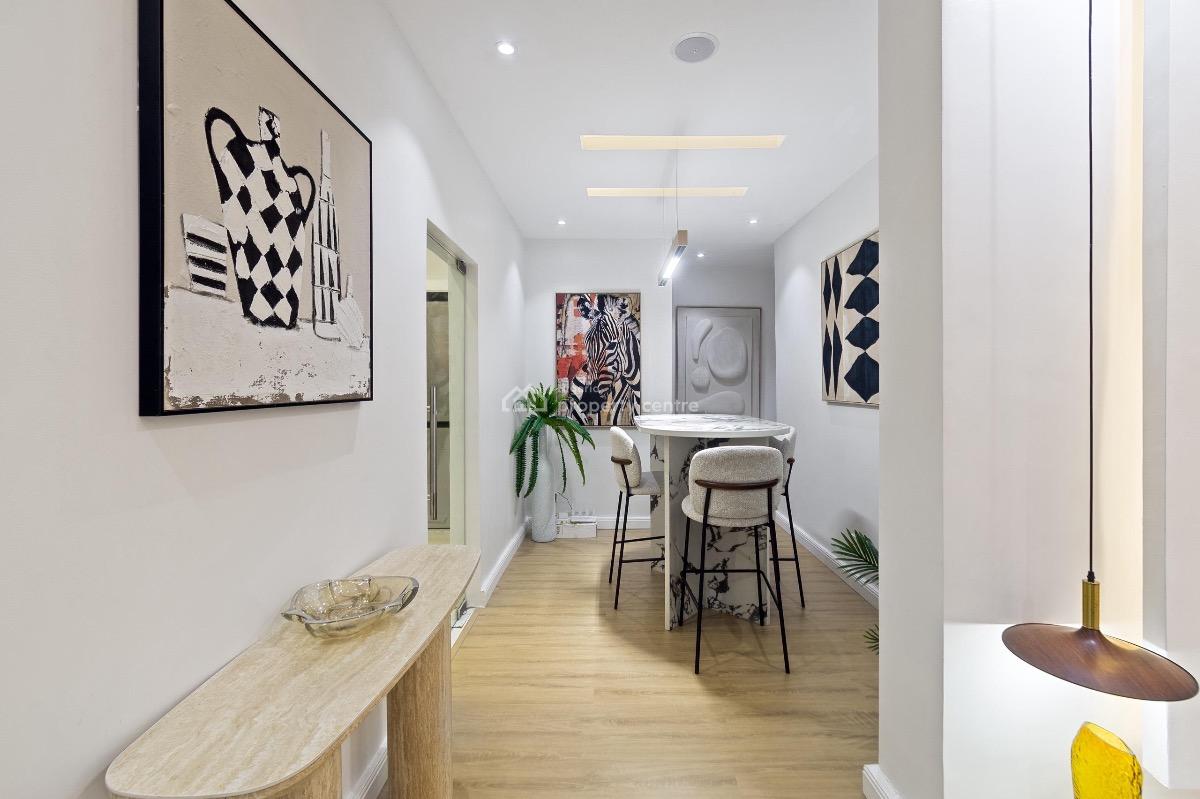 New Listing -  Cozy and Beautifully Furnished 3-bedroom Apartment, Banana Island Road, Banana Island, Ikoyi, Lagos, Flat / Apartment Short Let