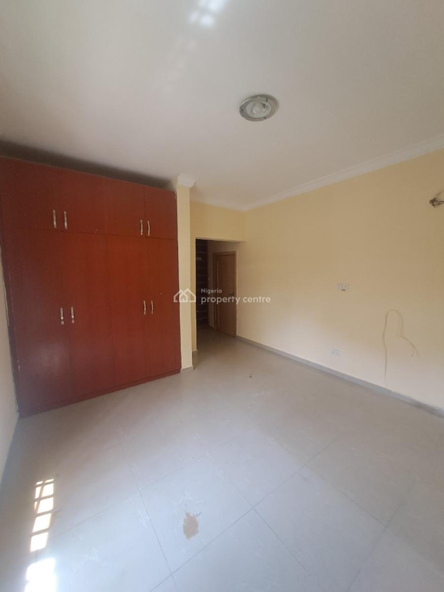 Well Built 3 Bedroom Apartment with Bq in a Gated Estate, Chevron Drive, Lekki, Lagos, Flat / Apartment for Rent