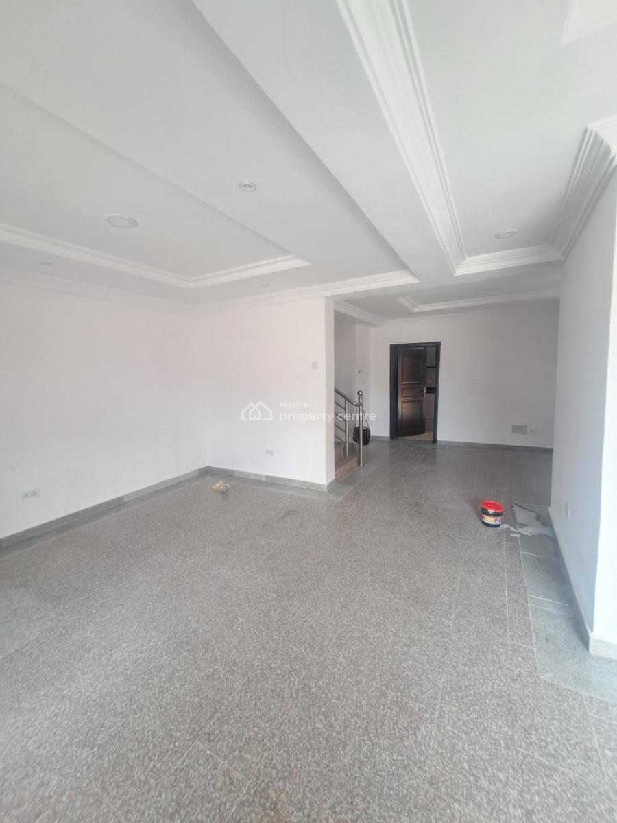 Well Built 5 Bedroom Semi Detached with Bq for Commercial Use, Lekki Phase 1, Lekki, Lagos, Office Space for Rent