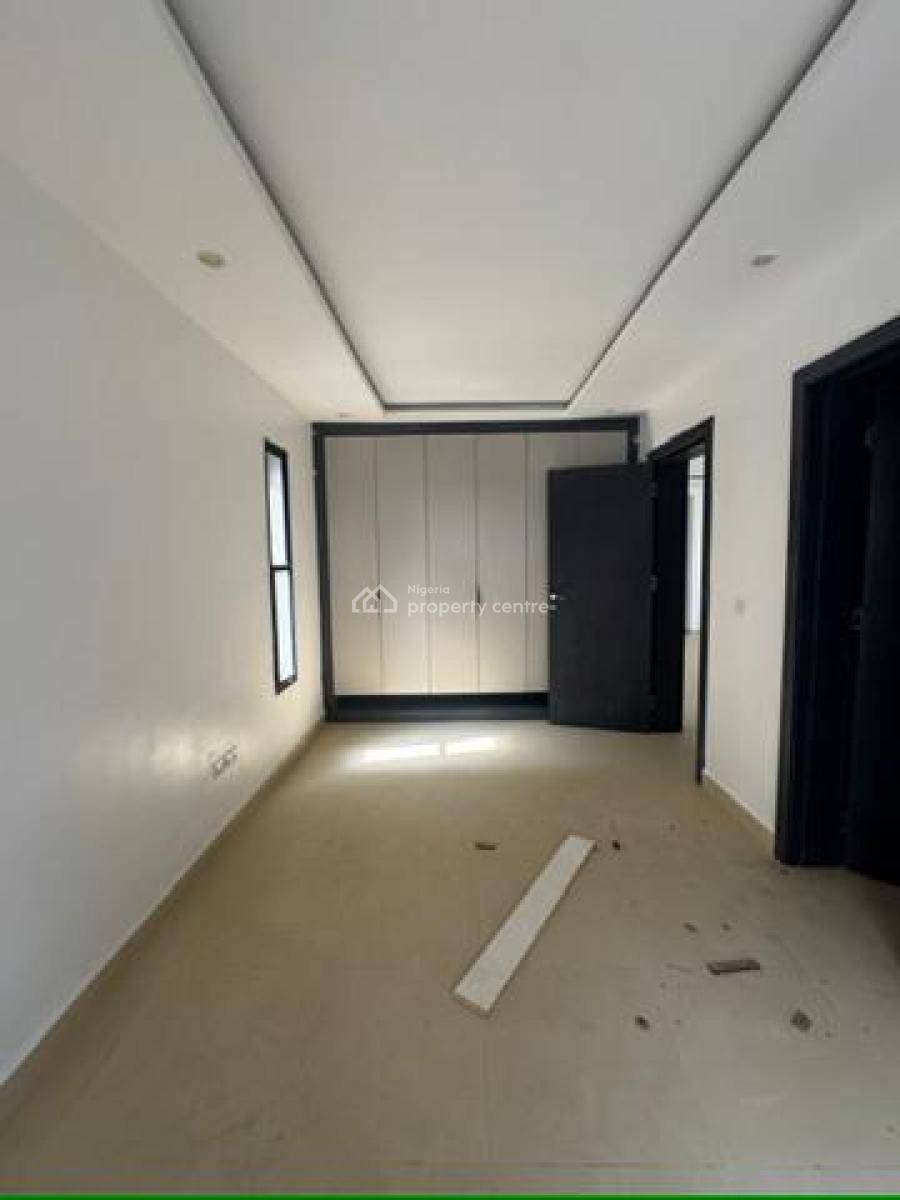 Well Finished 2-bedroom Apartment on The 5th Floor, Oniru, Victoria Island (vi), Lagos, Flat / Apartment for Rent