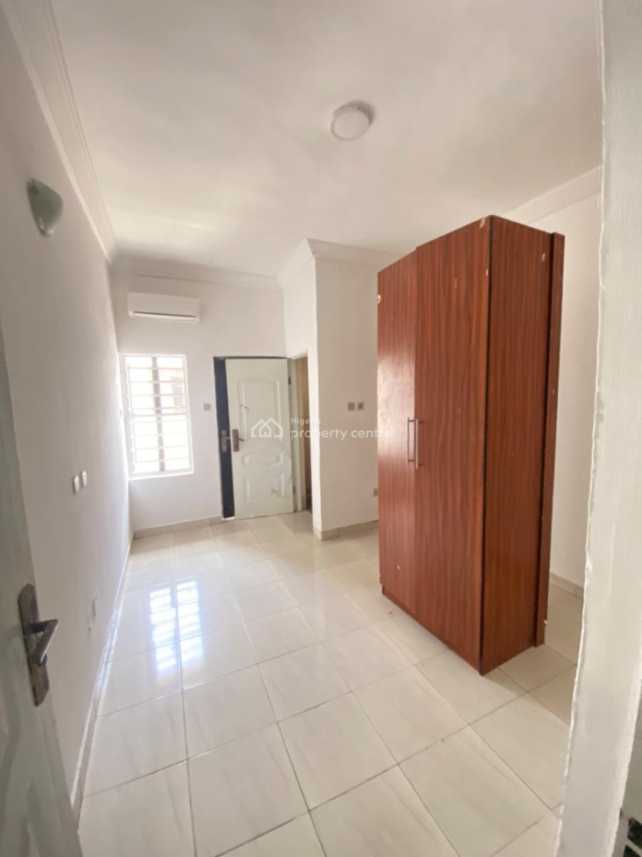 Modern 2 Bedroom Serviced Apartment Available, Ikota, Lekki, Lagos, Flat / Apartment for Rent