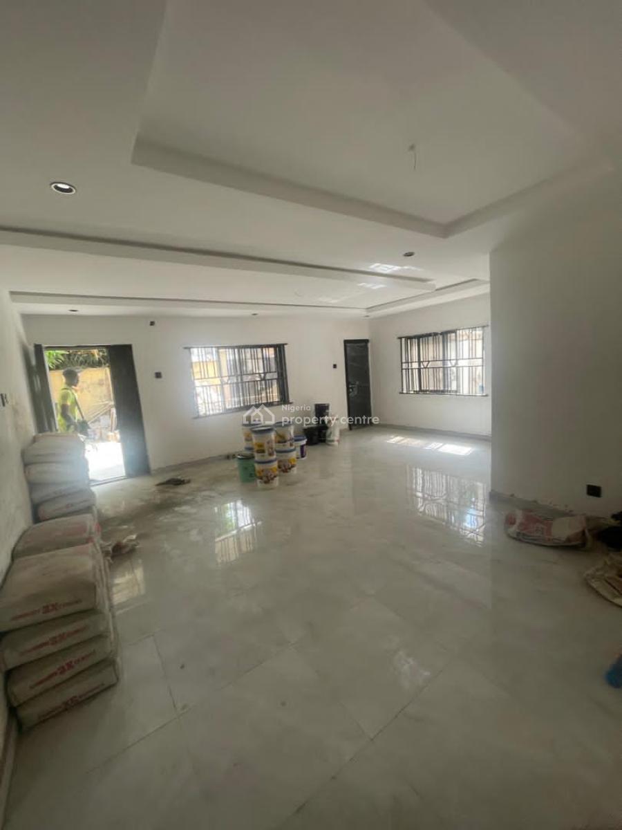 Lovely & Spacious 3 Bedroom Flat, Omole Phase 2, Ikeja, Lagos, Flat / Apartment for Rent