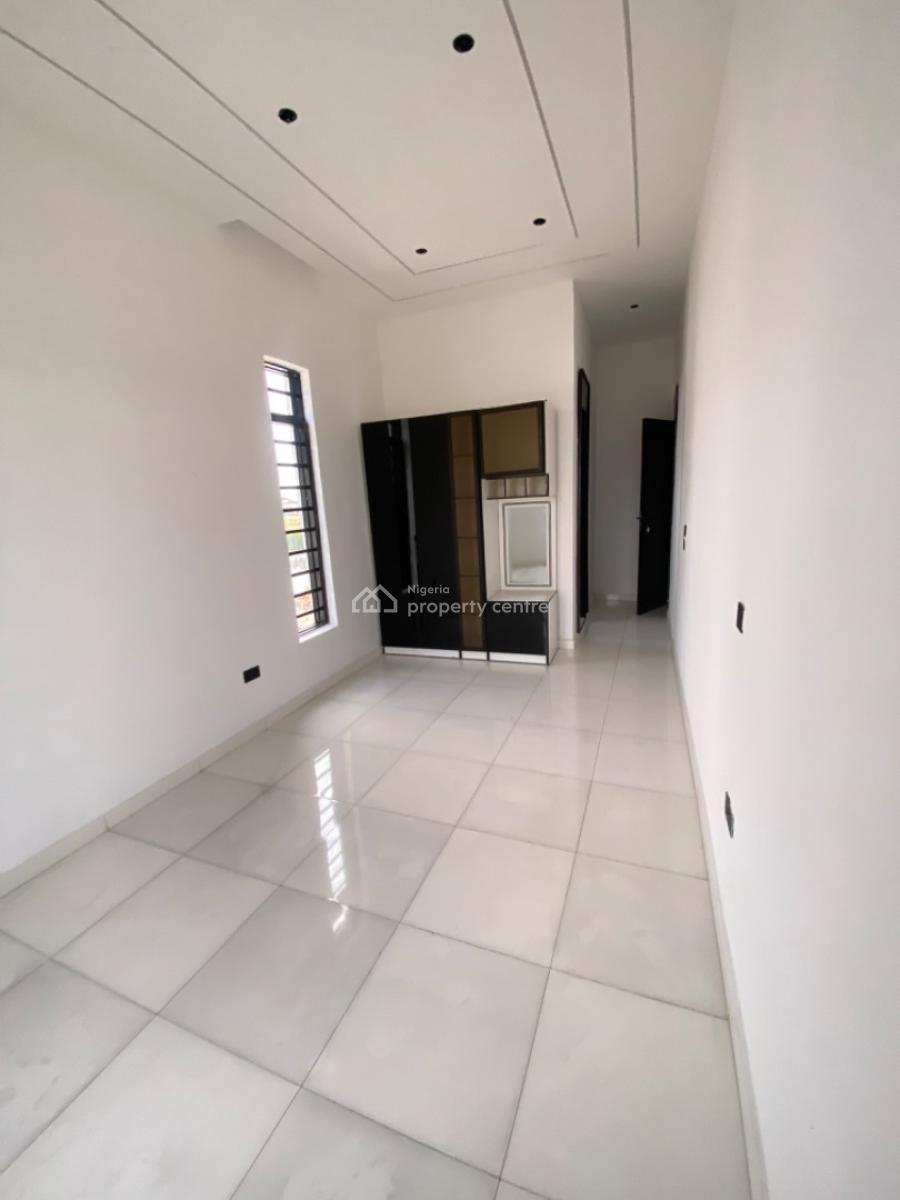 Brand New 5 Bedroom Spacious Detached Duplex with Bq and Swimming Pool, Chevron Lekki Lagos, Lekki, Lagos, Detached Duplex for Sale