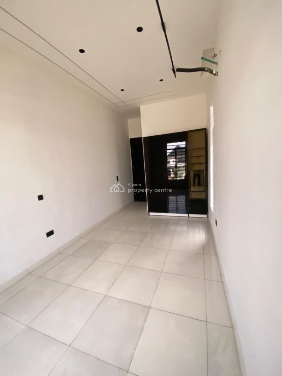 Brand New 5 Bedroom Spacious Detached Duplex with Bq and Swimming Pool, Chevron Lekki Lagos, Lekki, Lagos, Detached Duplex for Sale