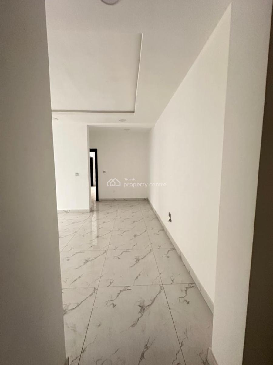 Luxury 2 Bedroom Apartment with Elevator in a Secure Environment, Lekki Phase 1, Lekki, Lagos, House for Sale