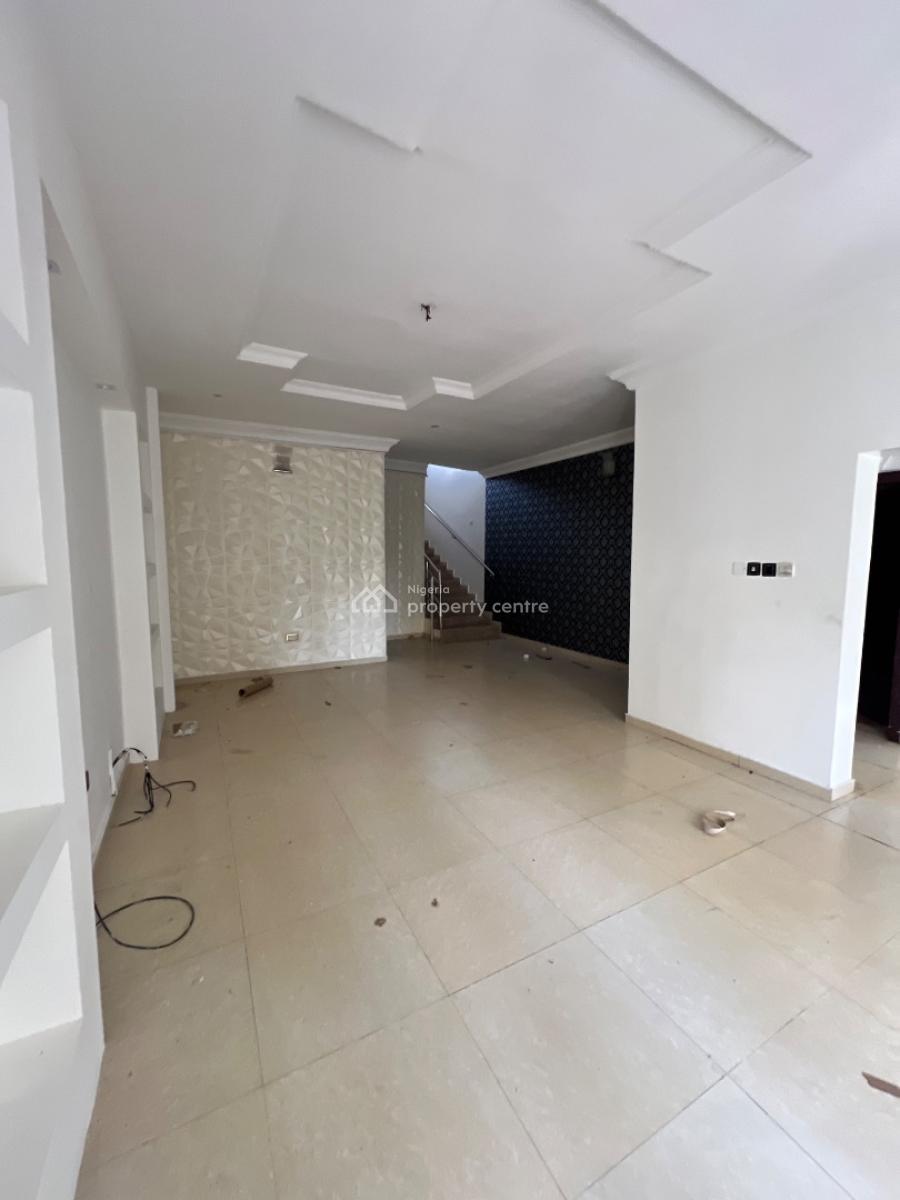 Spacious 5 Bedroom Duplex with Bq, Ikota, Lekki, Lagos, Semi-detached Duplex for Sale