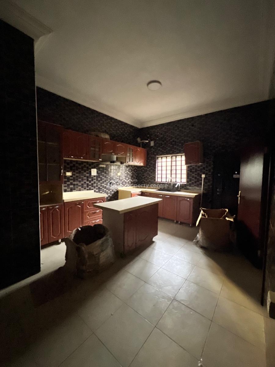 Spacious 5 Bedroom Duplex with Bq, Ikota, Lekki, Lagos, Semi-detached Duplex for Sale