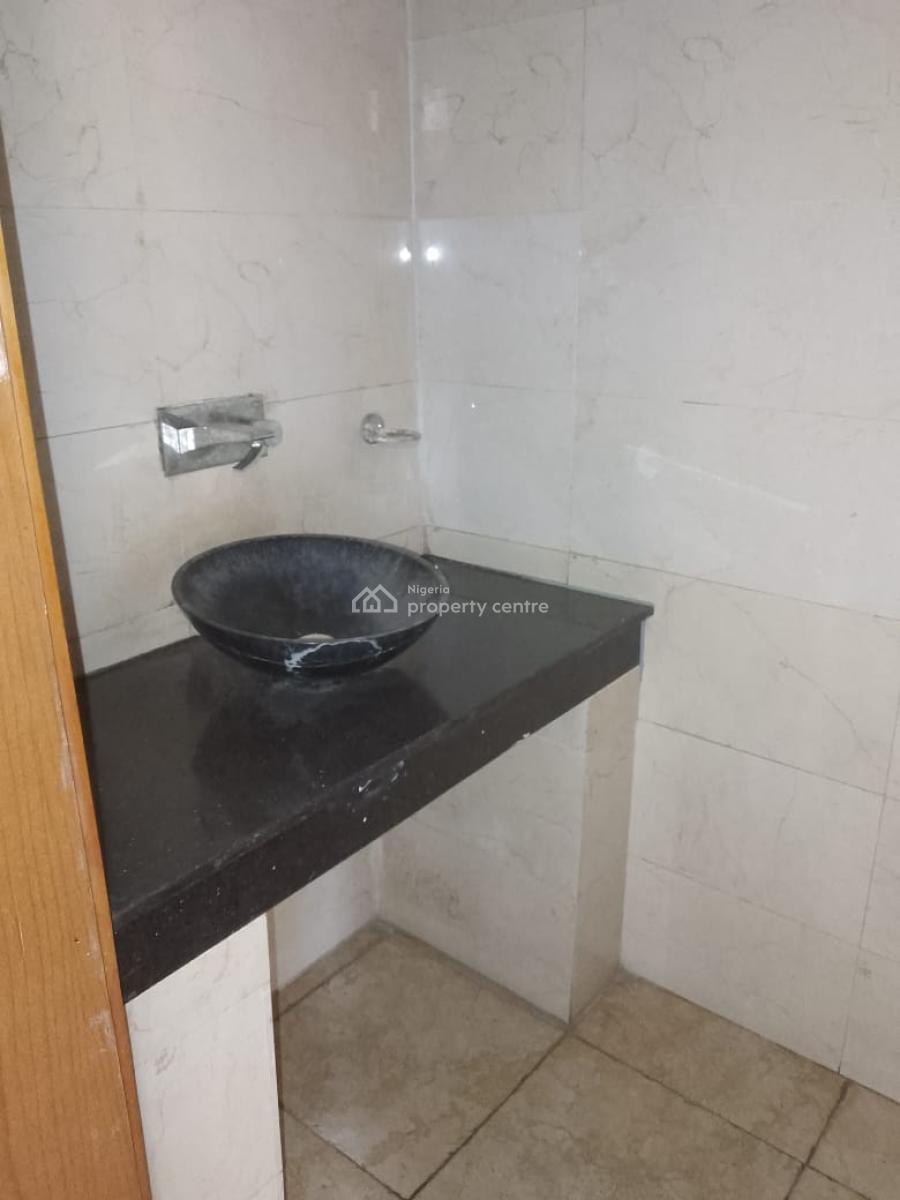 7 Bedroom Fully Detached Duplex+2 Rooms Bq and Sweeping Pool, Gra, Ikeja, Lagos, Detached Duplex for Rent