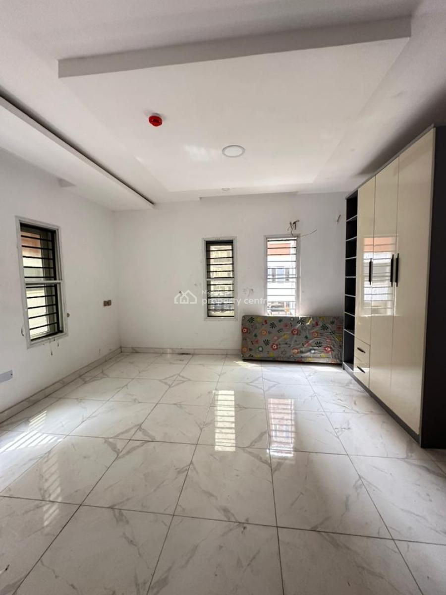 Newly Built Luxury 2 Bedroom Apartment with an Elevator, Swimming Pool, Lekki Phase 1, Lekki, Lagos, House for Sale