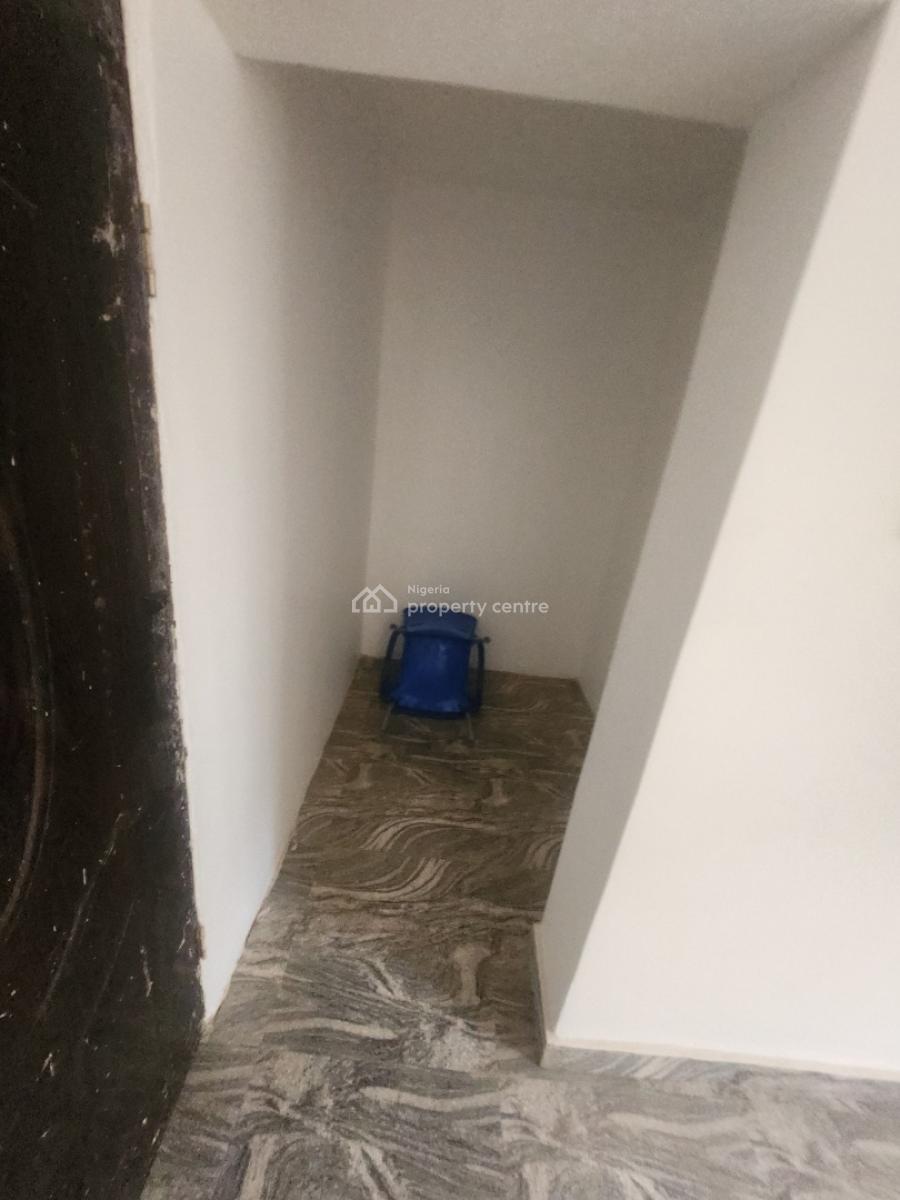 Clean 3 Bedroom Flat, 1st Floor, Office, Residence, &airbnb, Nicon Luxury, Area 1, Garki, Abuja, Flat / Apartment for Rent