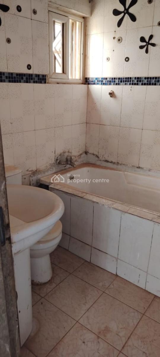 2 Bedroom Flat on The Second Floor, Mabushi, Abuja, Flat / Apartment for Rent