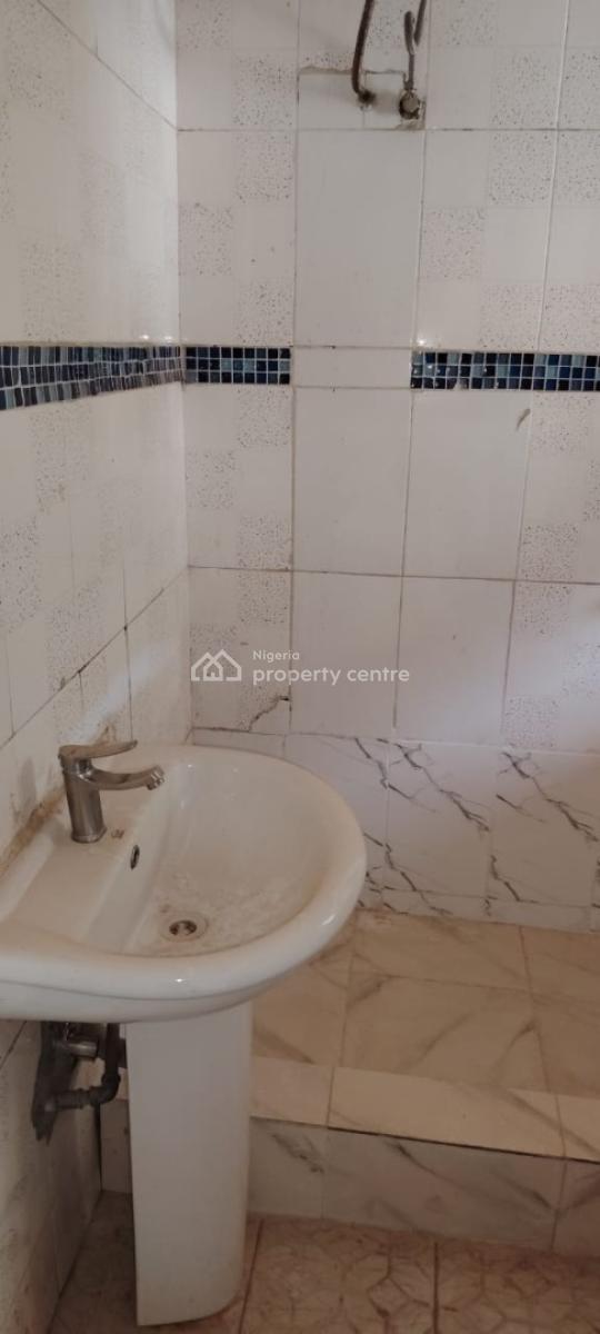 2 Bedroom Flat on The Second Floor, Mabushi, Abuja, Flat / Apartment for Rent