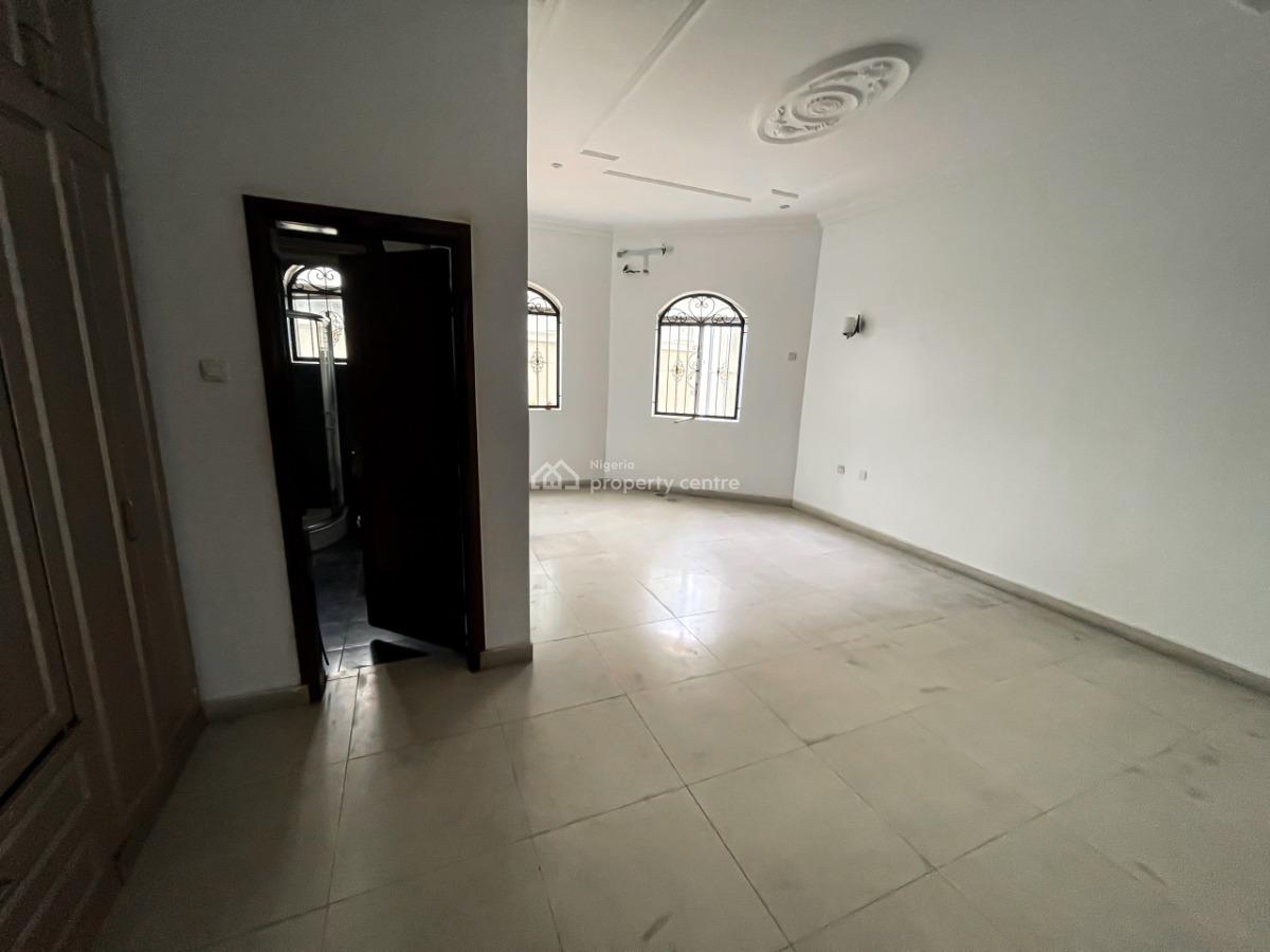 5 Bedroom Duplex with 2 Rooms Bq & a Penthouse in an Estate, Royal Avenue Estate, Peter Odili Road, Trans Amadi, Port Harcourt, Rivers, Detached Duplex for Rent